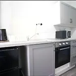 Modern Urban Escape In Moseley